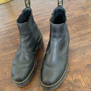 DR. MARTENS ROMETTY WYOMING LEATHER PLATFORM CHELSEA BOOTS